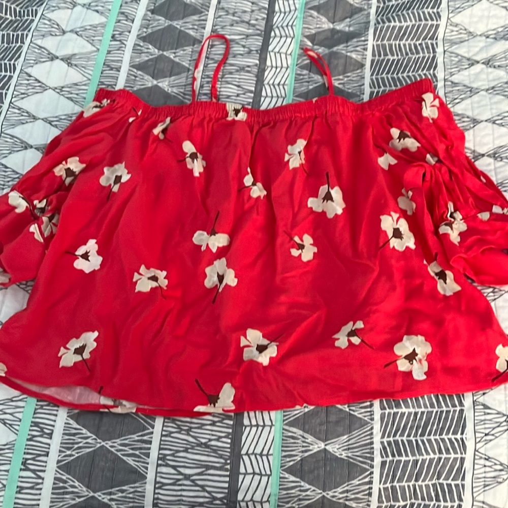 Cute summer top!